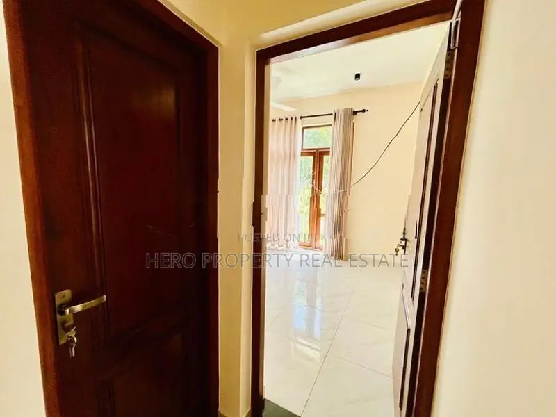 Super Luxury Quality House for Sale in Negombo