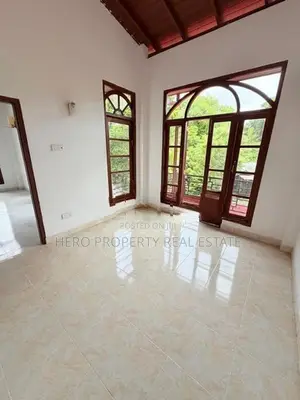 HJR181 - Apartment Type 2nd floor House for Rent in Balummahara 🏠