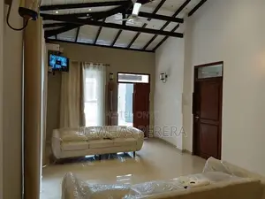 furnished super luxury house solar/ pool with kanuwana ja ela