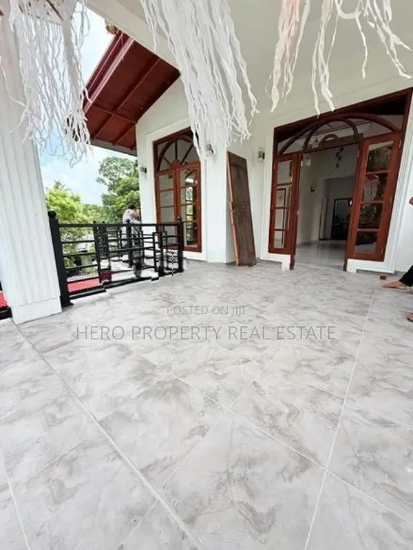 HJR181 - Apartment Type 2nd floor House for Rent in Balummahara 🏠