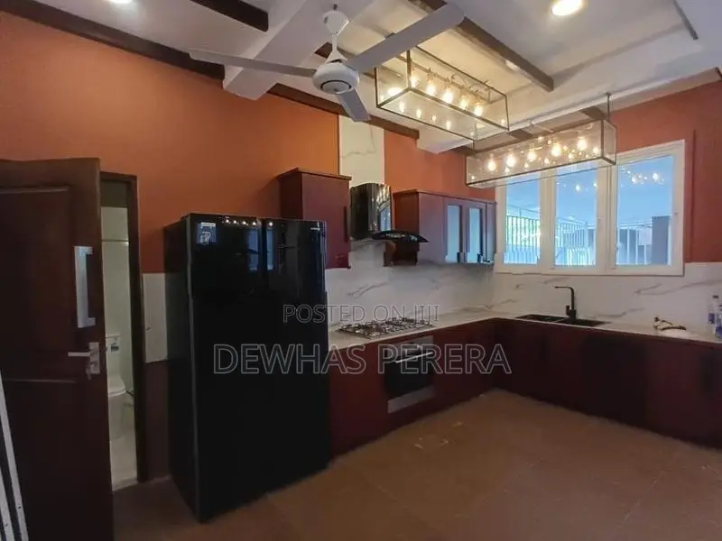 furnished super luxury house solar/ pool with kanuwana ja ela