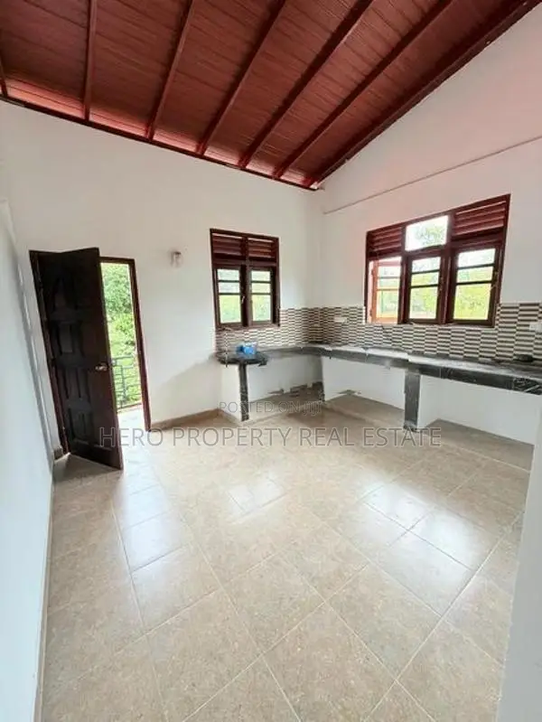 HJR181 - Apartment Type 2nd floor House for Rent in Balummahara 🏠