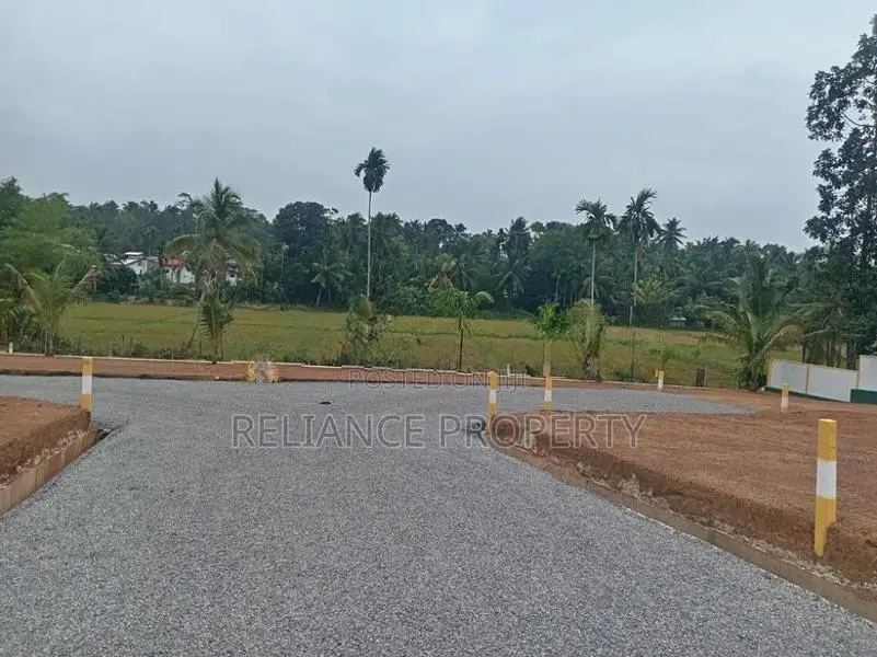 Most Valuable Land for Sale at Diyagama