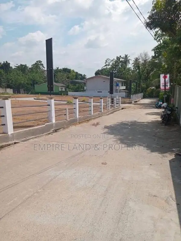 High level Rd Land Plots for Sale in Galawilawatte Homagama
