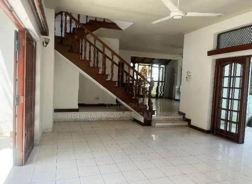 4BED HOUSE FOR RENT IN COLOMBO 05 (SP1247)
