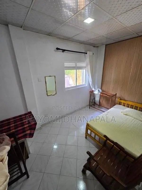 Rooms for Rent Male Only - Pilimathalawa