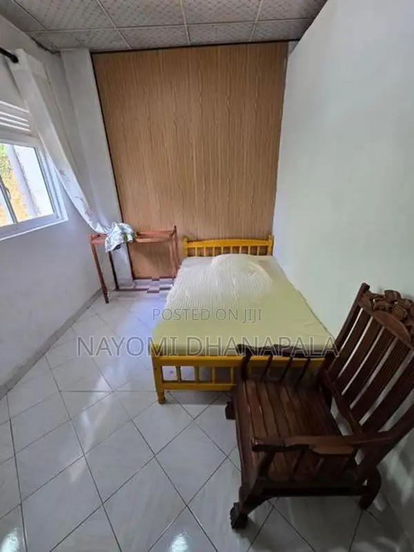 Rooms for Rent Male Only - Pilimathalawa