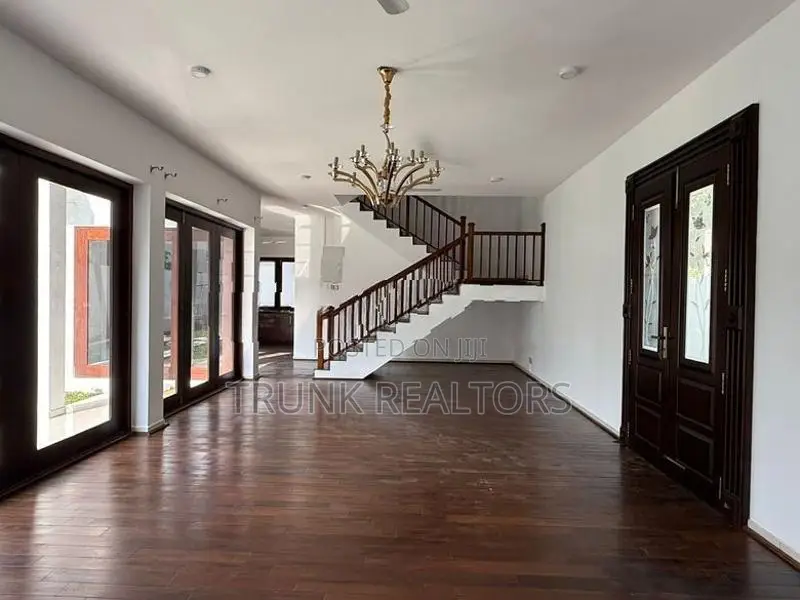 Thalawathugoda 05BR House For Rent (NK11396)
