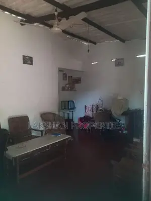 Land For Sale In Dehiwala Aththidiya