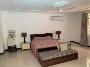 Luxury House For Rent In Pelawatta Battaramulla - 3836U