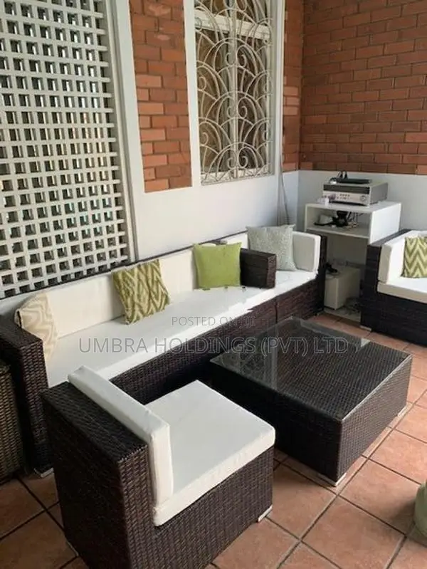 Luxury House For Rent In Pelawatta Battaramulla - 3836U