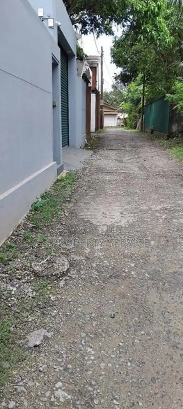 4.9 Perches Land For Sale in Katubedda, Moratuwa (SSPL-476)