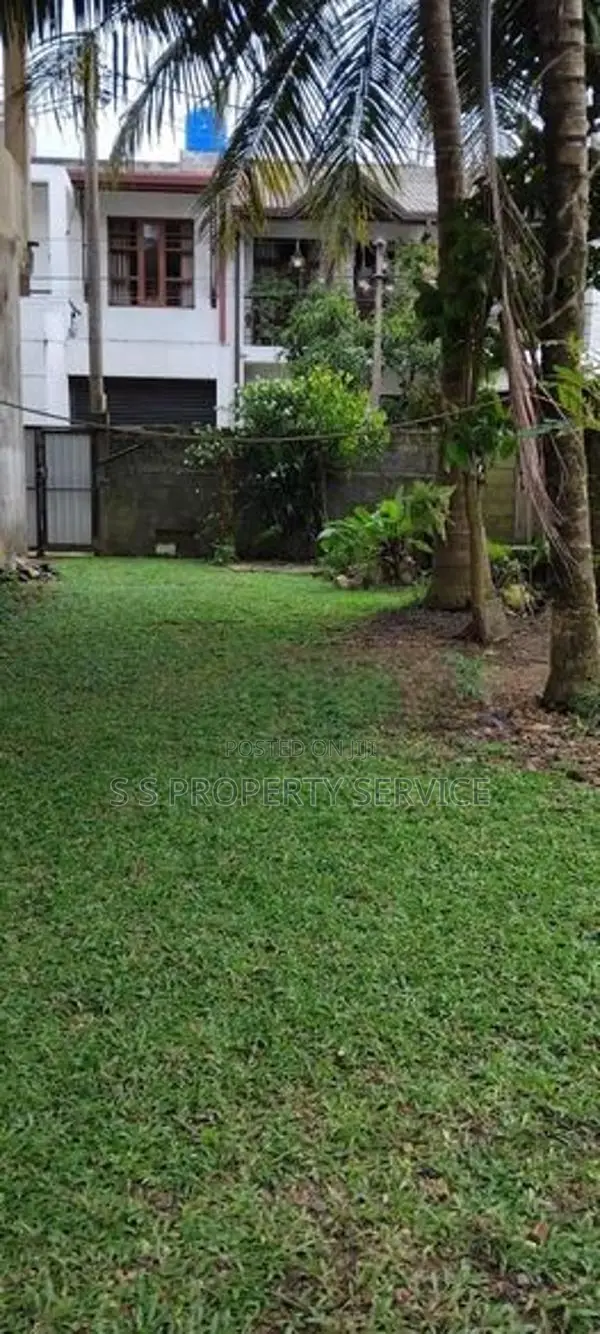 4.9 Perches Land For Sale in Katubedda, Moratuwa (SSPL-476)