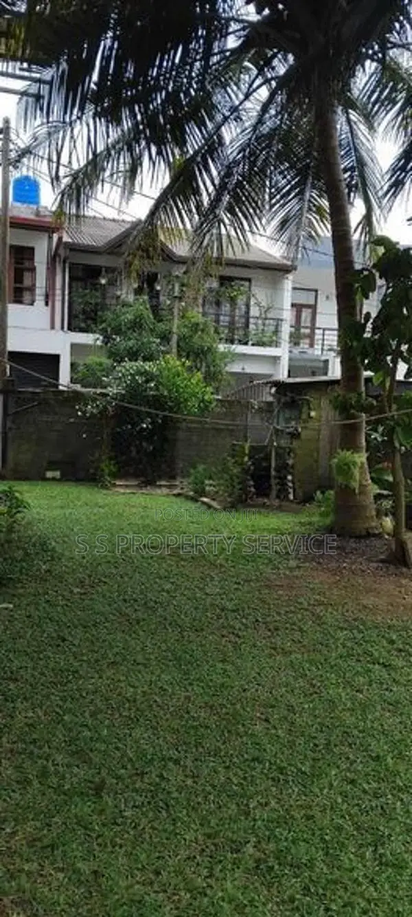 4.9 Perches Land For Sale in Katubedda, Moratuwa (SSPL-476)