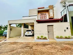 HAS208- Elegant Luxurious House for Sale in Piliyandala 🏠