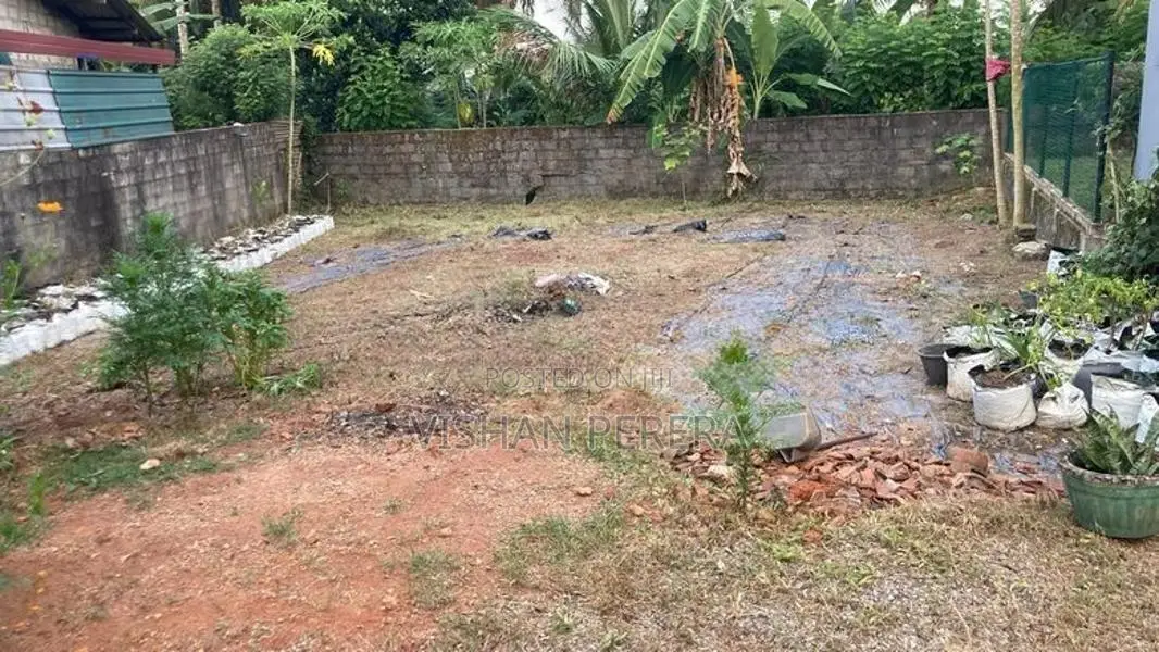 7 Perch Land for Sale Near Kottawa