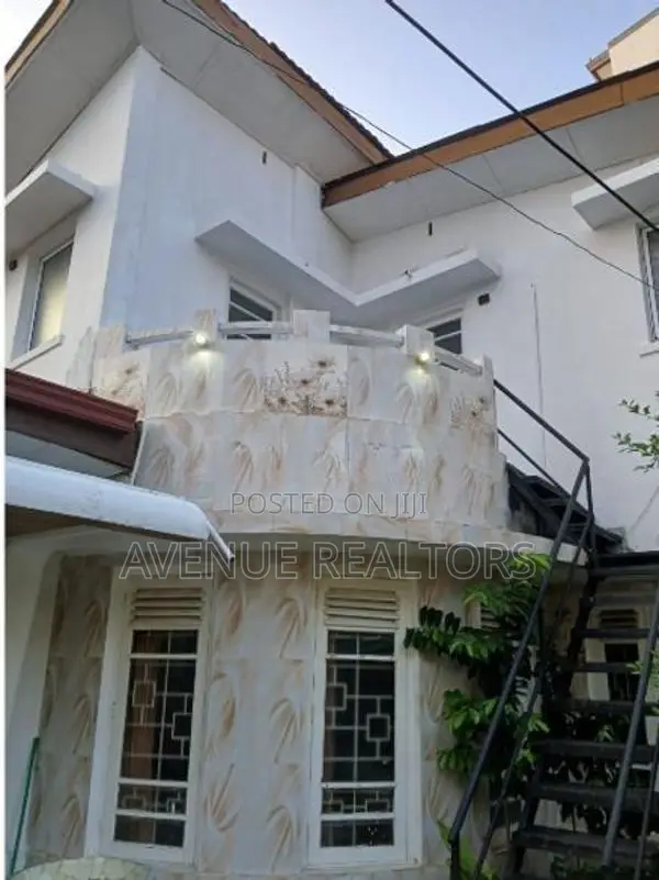 2BR Furnished Upstairs House for Rent in Moratuwa