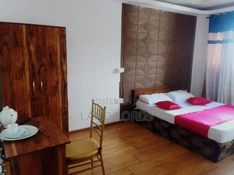 Fully Furnished 31 Rooms Hotel in Borella Colombo 8 FOR RENT