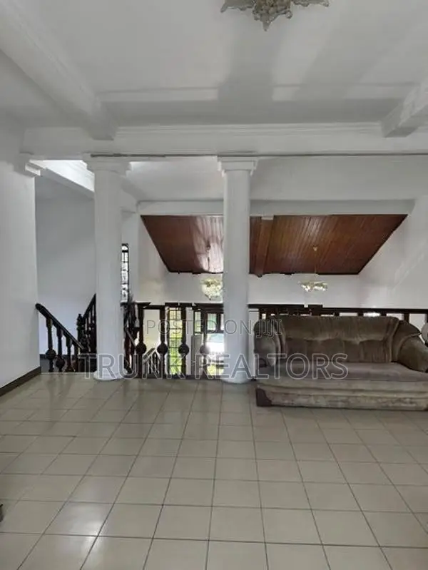 Wattala 07BR House For Rent (NK11414)