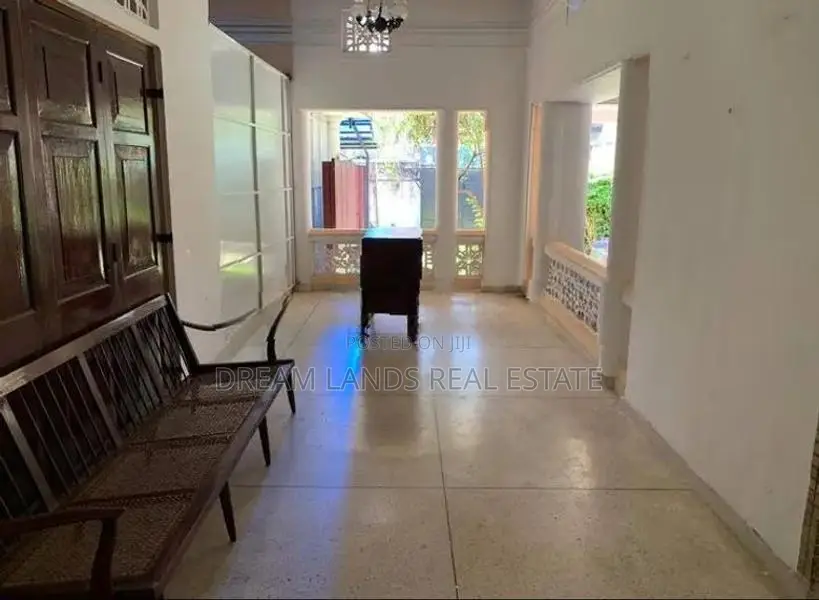 HOUSE FOR RENT IN MOUNT LAVINIA (SP1253)