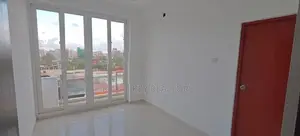 Towers– 04 Bedroom Unfurnished Apartment for Sale Colombo 06