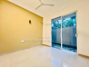 Luxury House for Rent in Athurugiriya