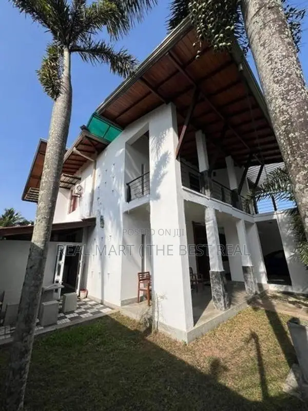 KAHATHUDUWA : 4-AC-BR (17.5P) LUXURY HOUSE FOR SALE