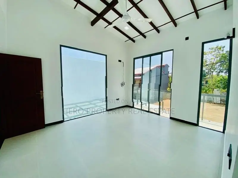 HAS207 - Quality Valuable House for Sale in Piliyandala 🔅