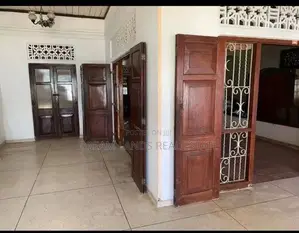 HOUSE FOR RENT IN MOUNT LAVINIA (SP1253)