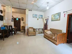 හංවැල්ල – ආටිගල ප්‍රදේශයෙන් අංගසම්පූර්ණ නිවසක්