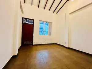 Luxury House for Rent in Athurugiriya