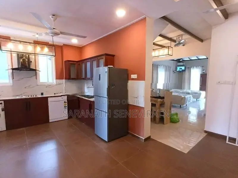 Luxury House With Pool - Semi Furnished Electronics SOLAR Ja-Ela