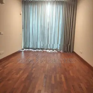 The Grand – 04 Bedroom Unfurnished Apartment for Rent Ward Place