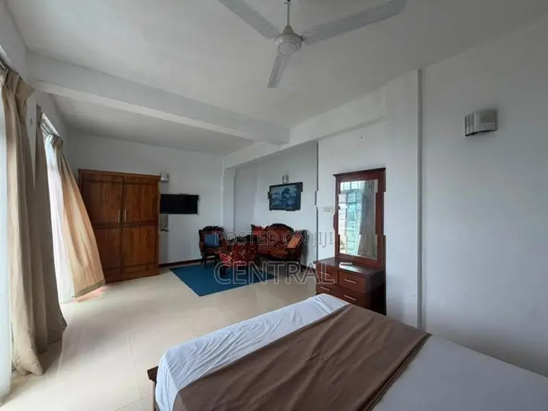 Furnished Apartment for Sale in Colombo 05 (C7-10256)