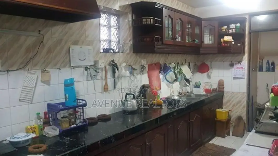 7 Perch Luxury 4BR House for Sale in Nawala (HS4735)