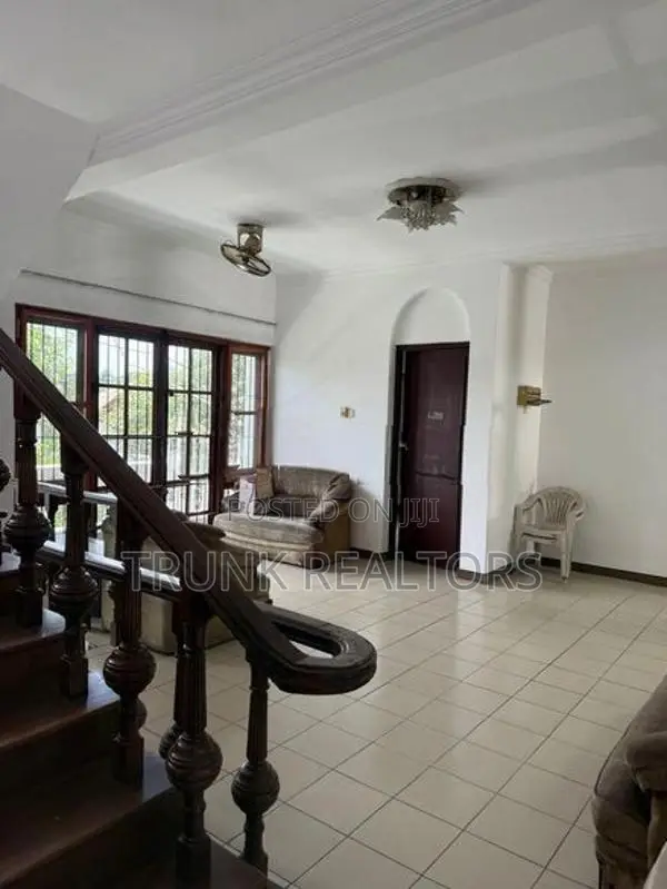 Wattala 07BR House For Rent (NK11414)
