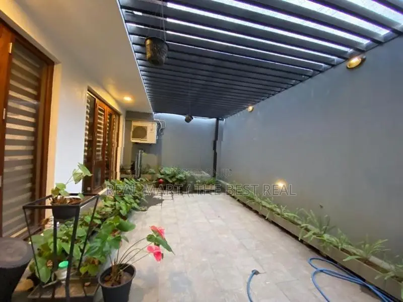 NAWALA : 7-AC-BR (21.4P) LUXURY HOUSE FOR SALE