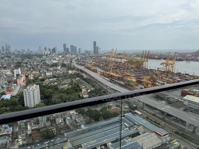 Colombo 15 02 Bedroom Unfurnished Apartment for Sale