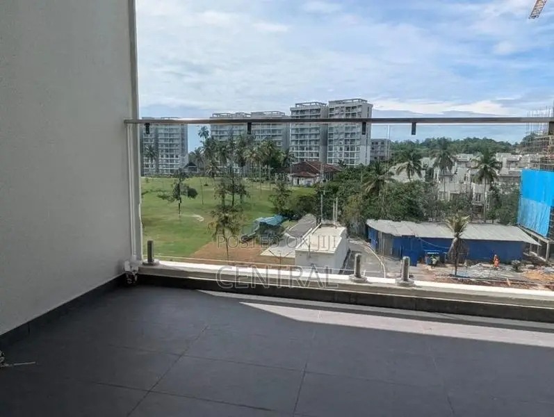 Furnished Apartment for Rent in Canterbury Lexus Golf (C7-10254)
