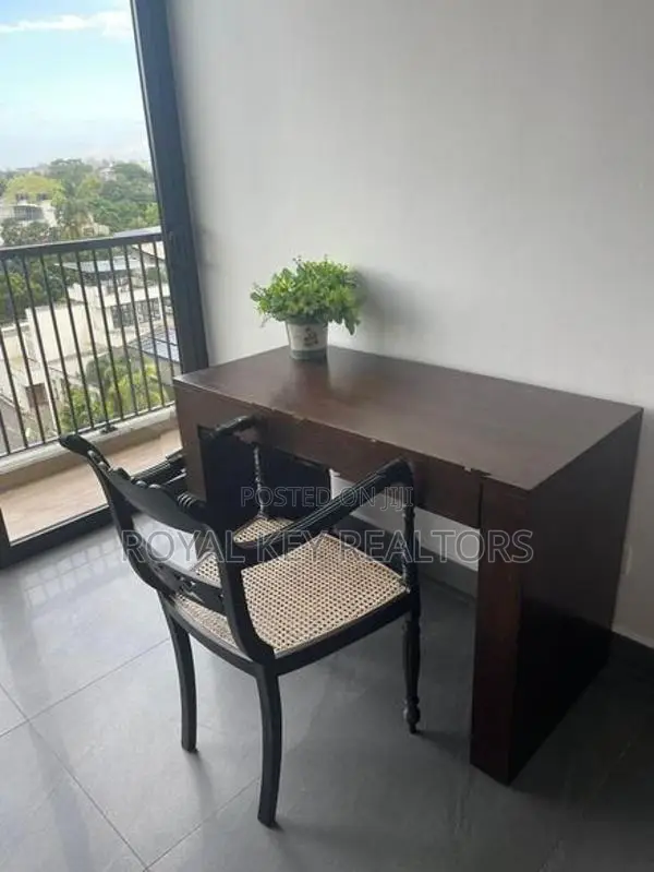 Park Heights – 01 Bedroom Furnished Apartment for Rent Colombo 05