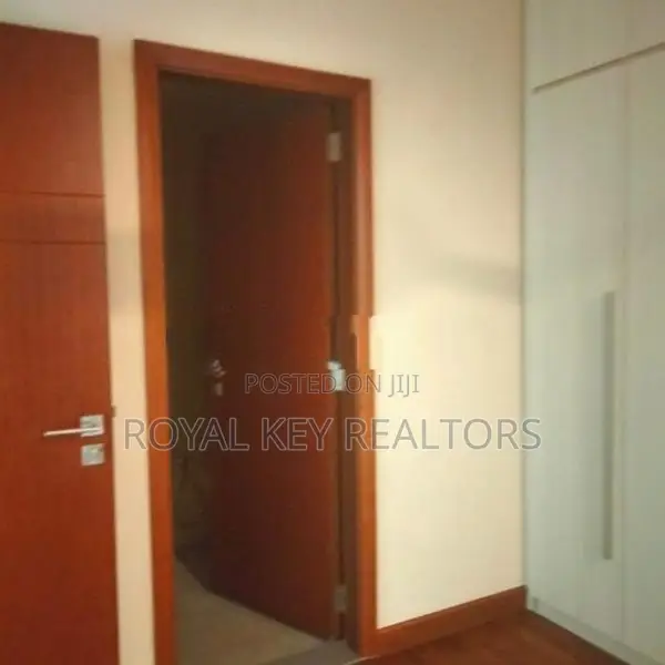 The Grand – 04 Bedroom Unfurnished Apartment for Rent Ward Place