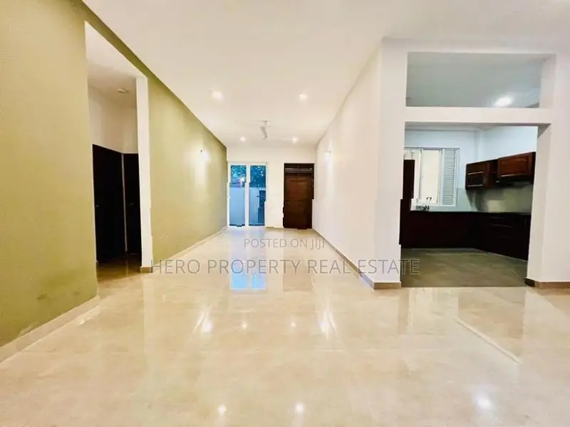 Luxury House for Rent in Athurugiriya