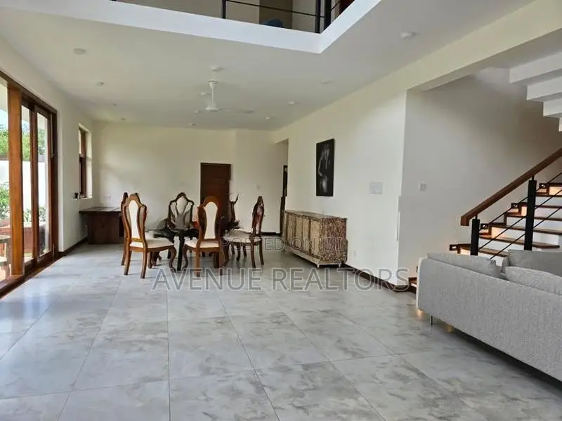 3BR House for Sale in Rawathawatta, Moratuwa (HS4744)