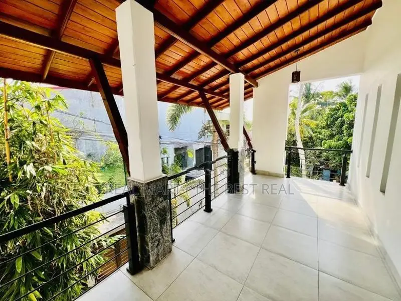 KAHATHUDUWA : 4-AC-BR (17.5P) LUXURY HOUSE FOR SALE