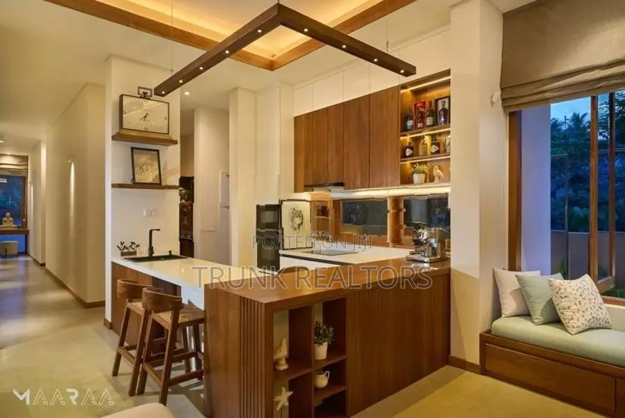 Kaduwela 04BR Luxury Villa For Sale (NK107734)