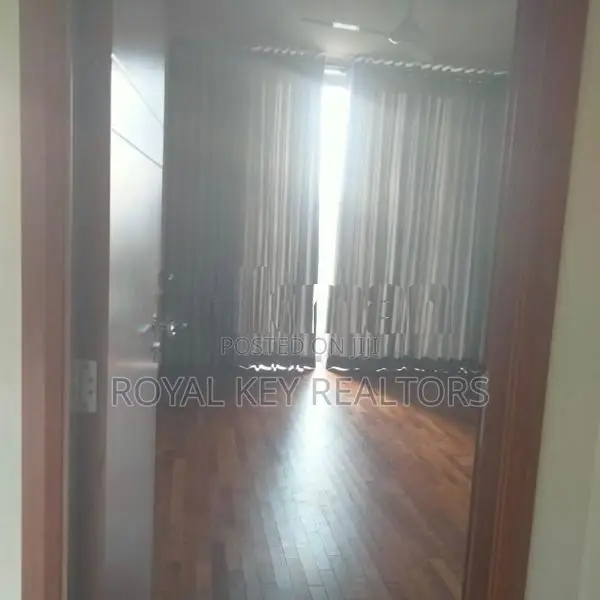 The Grand – 04 Bedroom Unfurnished Apartment for Rent Ward Place