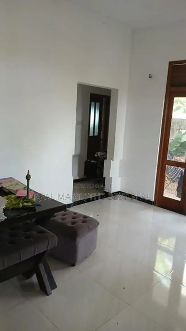 PILIYANDALA : 1-AC-BR (9P) SINGLE-STORY HOUSE FOR SALE