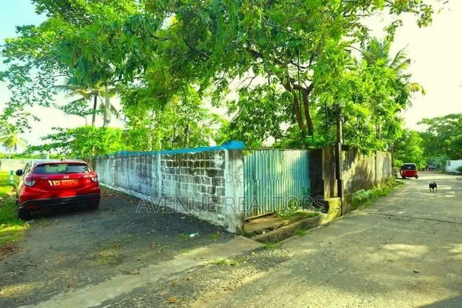 21 Perch Land for Sale in Lakshapitiya, Moratuwa (LA4746)