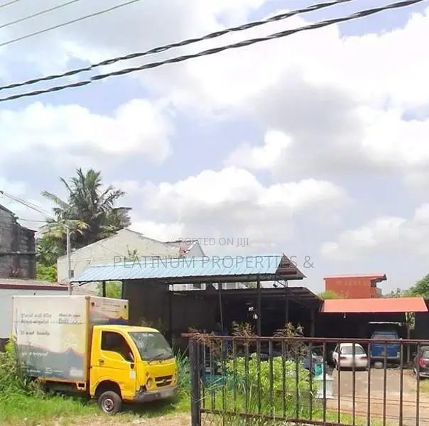 20P Land For Sale In Pannipitiya Vidyala Junction Facing Main Road