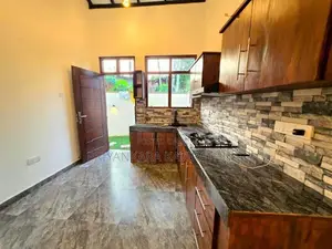 Brand New Mordern Single Storied House in Diyagama